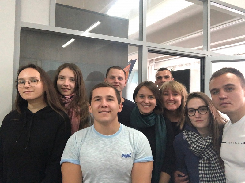 Ежемесячные встречи с волонтерами 