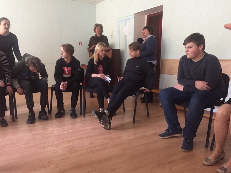 Социальные услуги для подростков в контакте с законом 